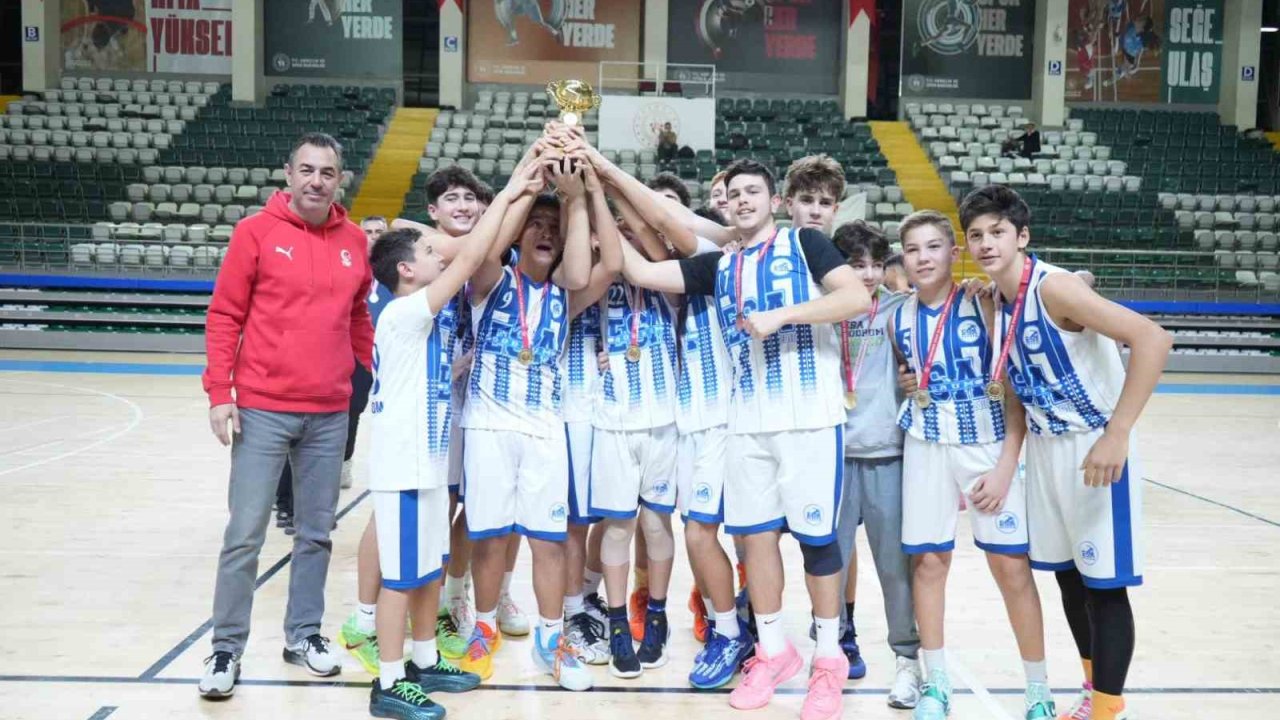 Muğla’da U14 basketbol nefes kesti