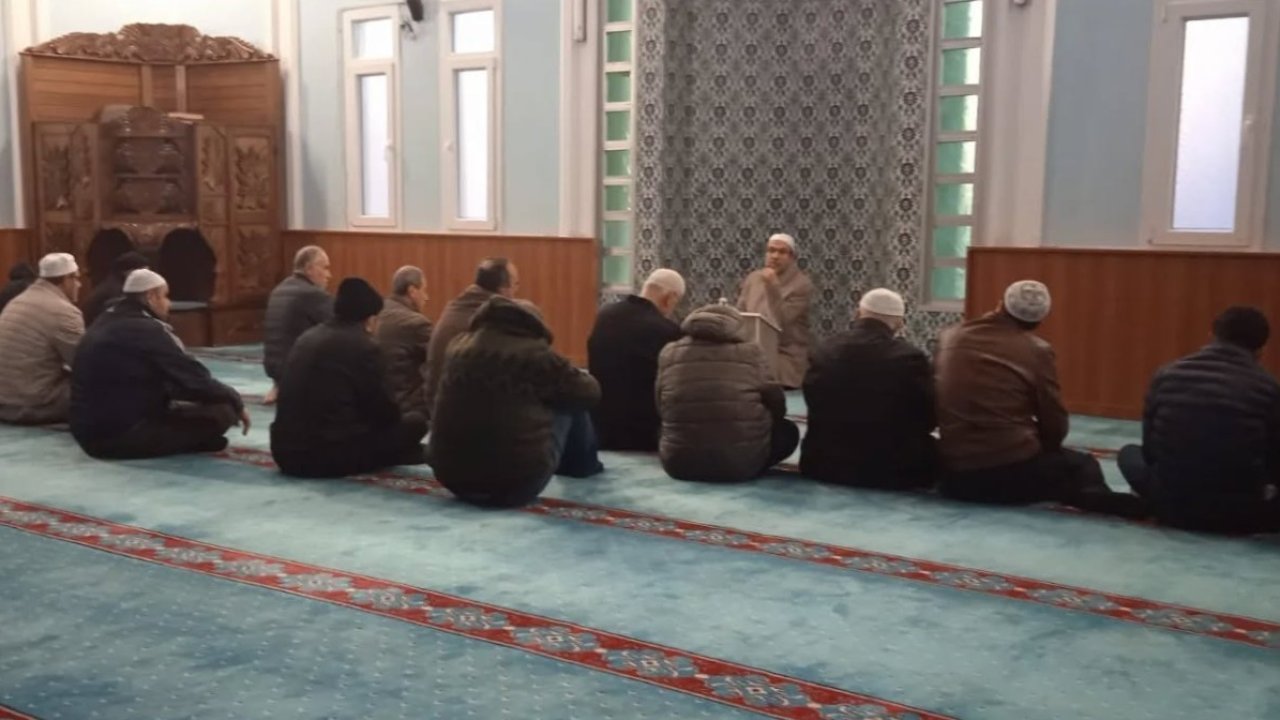 Söke’de Hacı Ahmet Özbaş Camii’nde sabah namazı buluşması