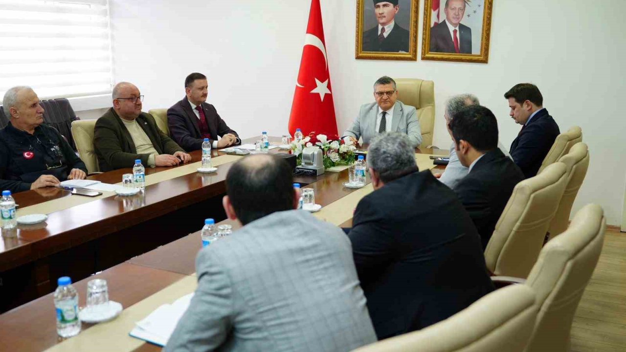 Sinop’ta kar mesaisi