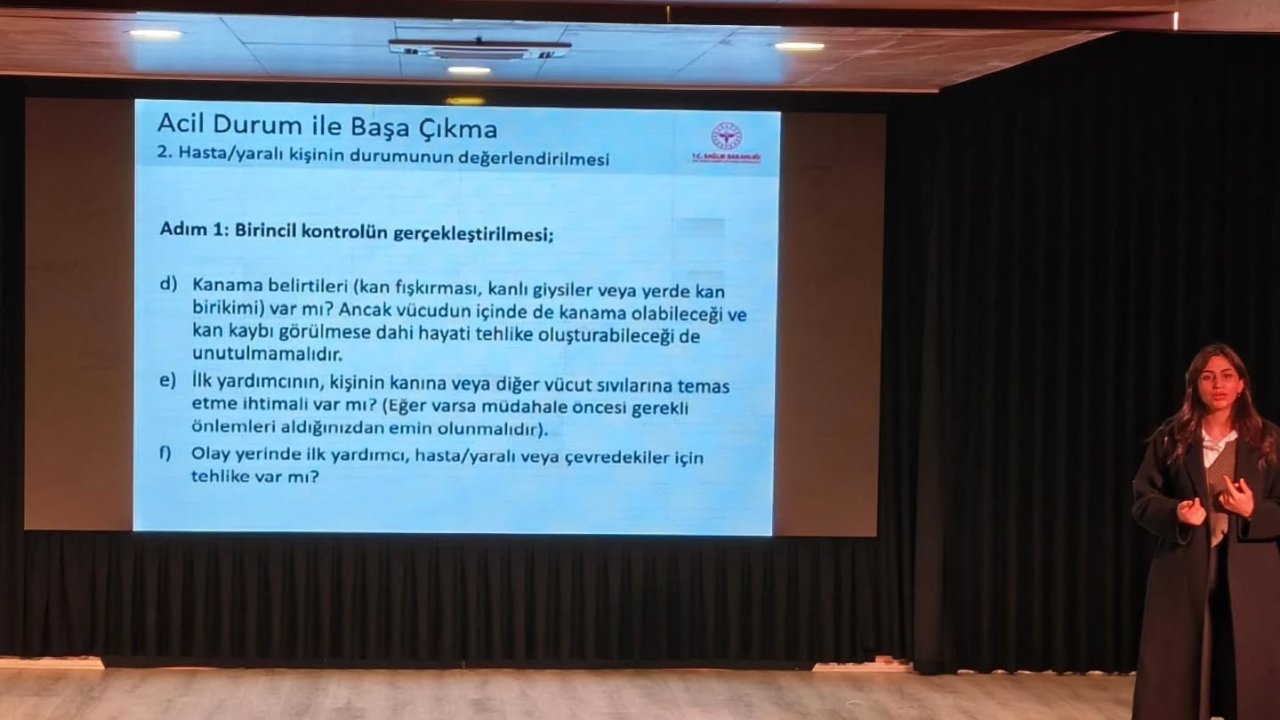 Germencik Belediyesi personeline ilk yardım eğitimi