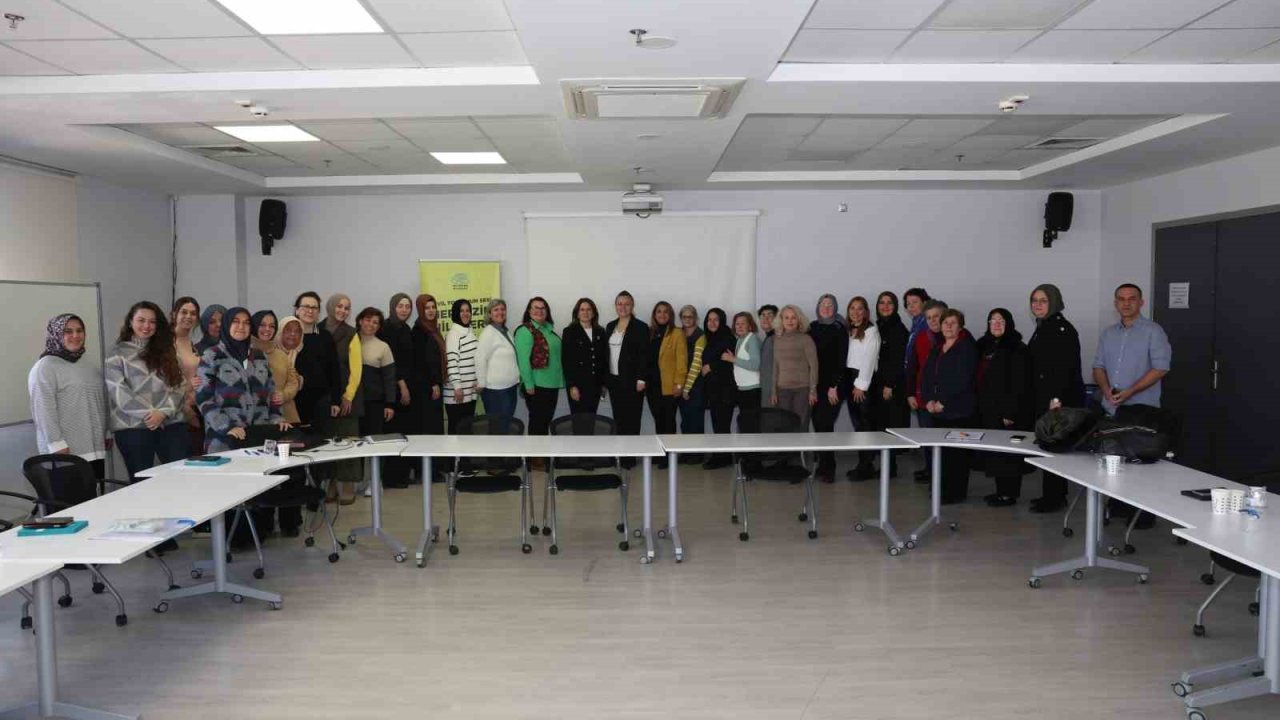 Nilüfer’de kadın dernekleri arasında ’kardeşlik’ dönemi