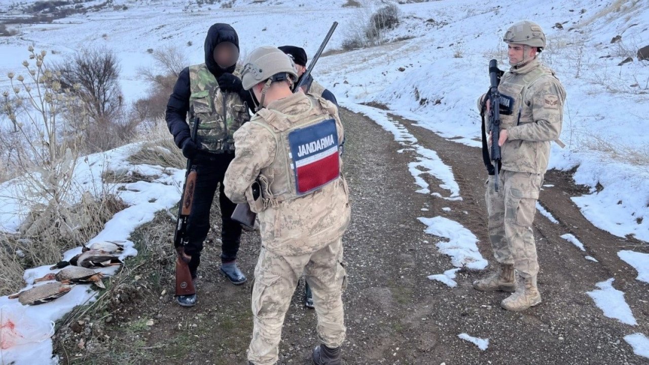 Tunceli’de suça geçit yok: Kaçak avcılara ceza kesilirken terör şüphelisi tutuklandı