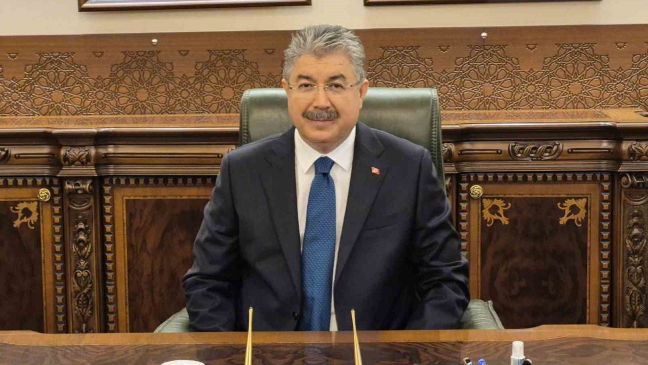 Vali Dr. Erdinç Yılmaz’ın ilk mesajı Eskişehir’e hizmet oldu