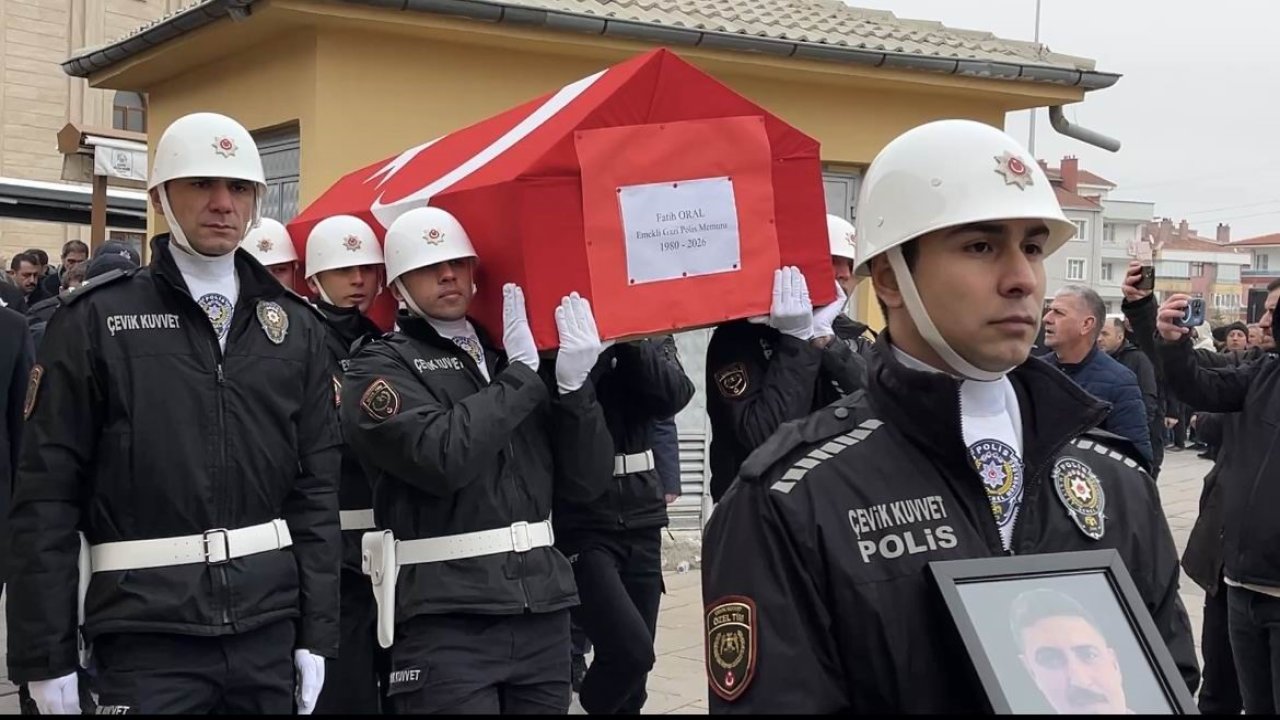 Görev şehidi polis memuru Fatih Oral son yolculuğuna uğurlandı