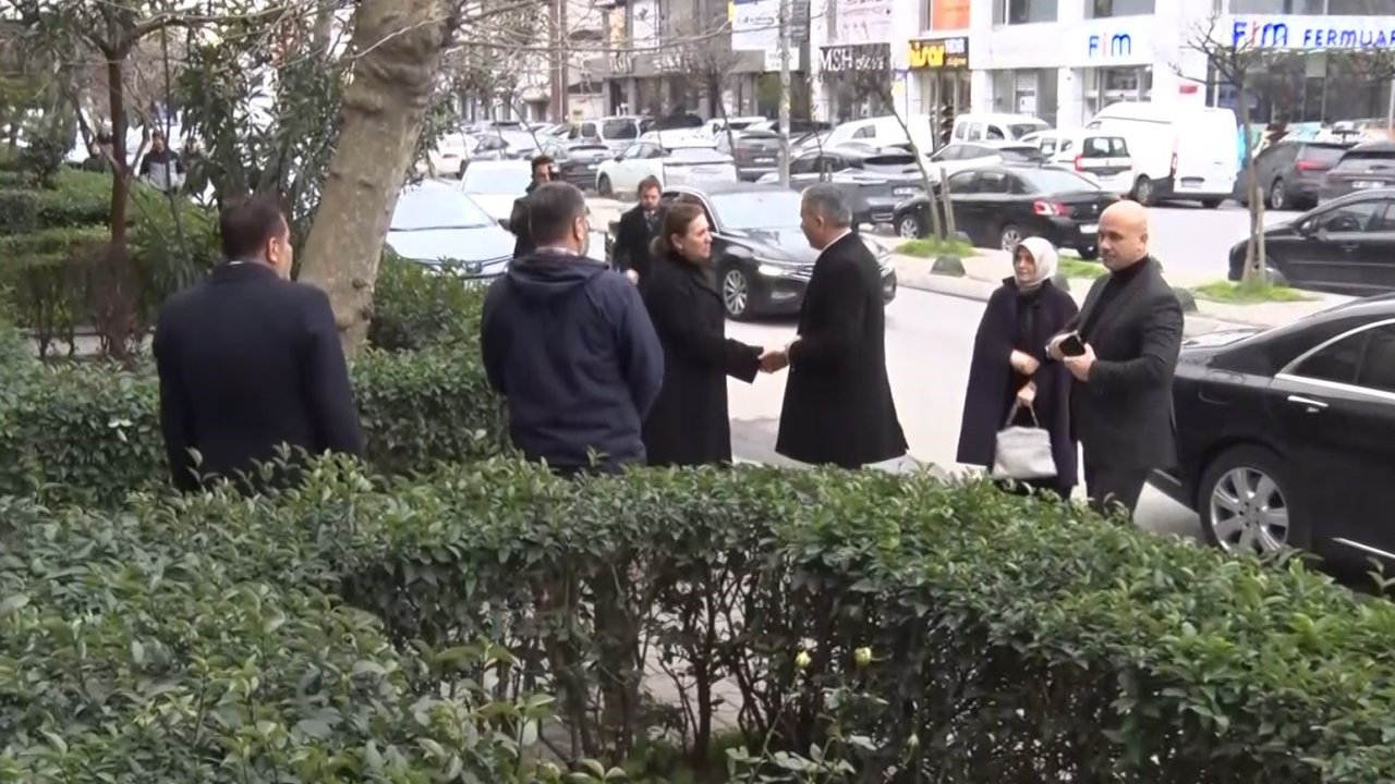 İçişleri Bakanı Yerlikaya’dan Atlas Çağlayan’ın ailesine taziye ziyareti