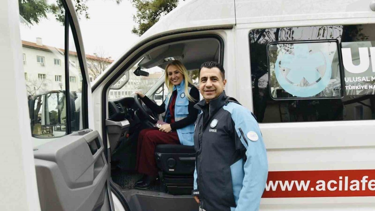 Muğla UMKE’ye tam donanımlı lojistik araç