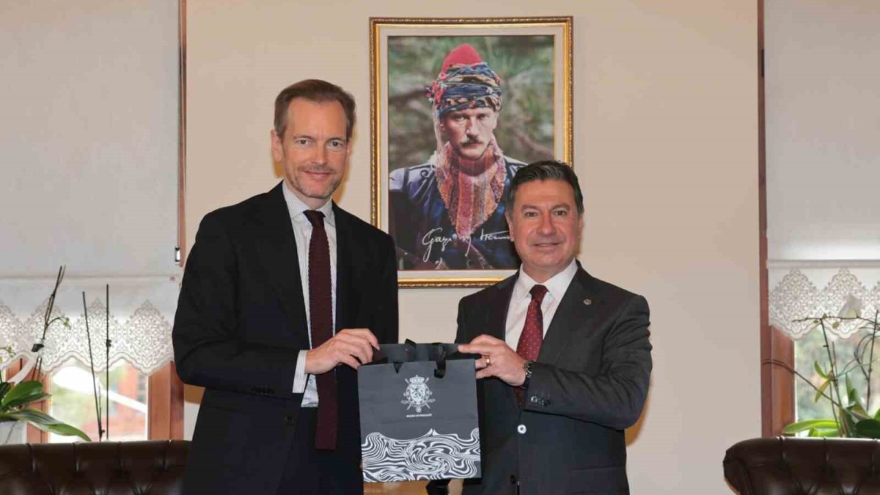 Başkan Aras Belçika Krallığı Ankara Büyükelçisini ağırladı