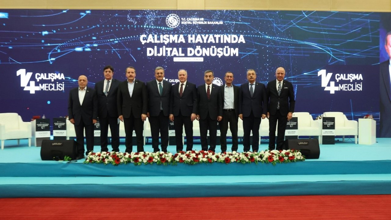 İşçi ve memur konfederasyonlarından dijital dönüşüm uyarısı: "Doğru yönetilmezse sosyal adaletsizlikleri derinleştirebilir"