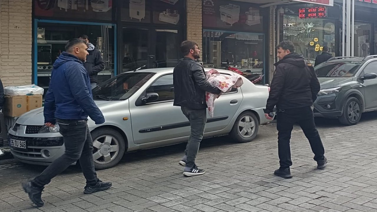 Turgutlu’da 3 aylık bebek yatağında ölü bulundu