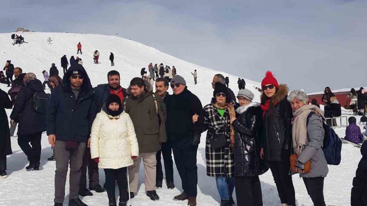 Görme engelliler Erciyes’te kaynaştı