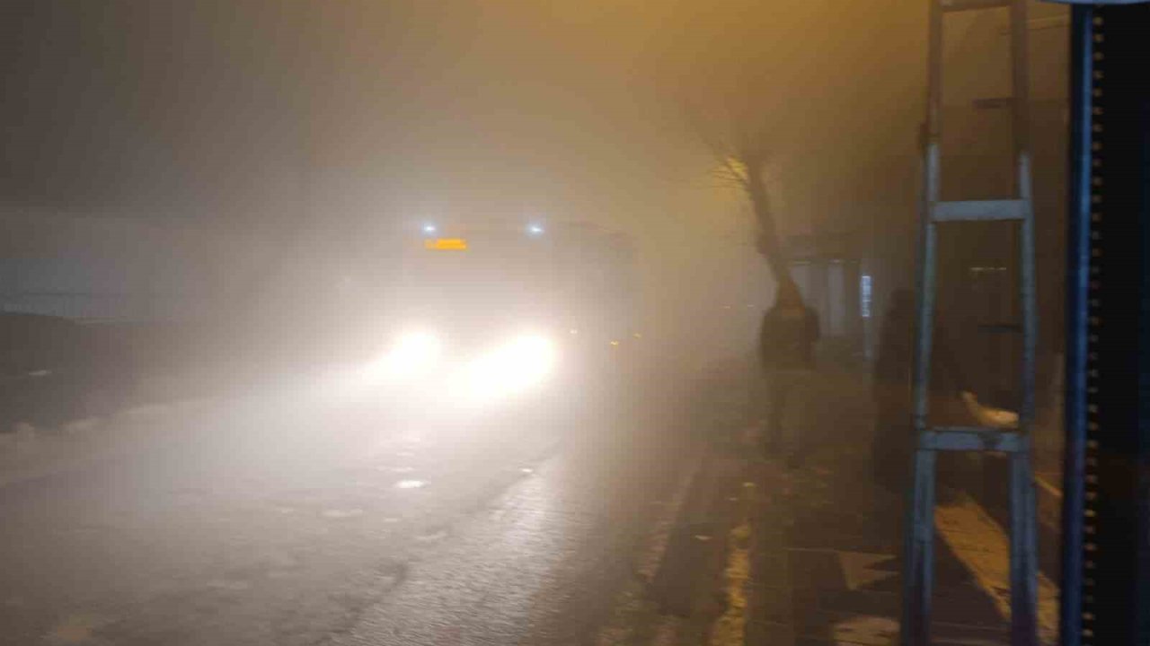 Kahramanmaraş sise teslim oldu, göz gözü görmedi