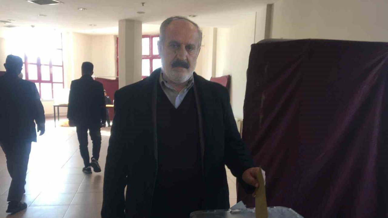 Kahta Şoförler ve Otomobilciler Odası’nda yeni Başkan Halil Can oldu