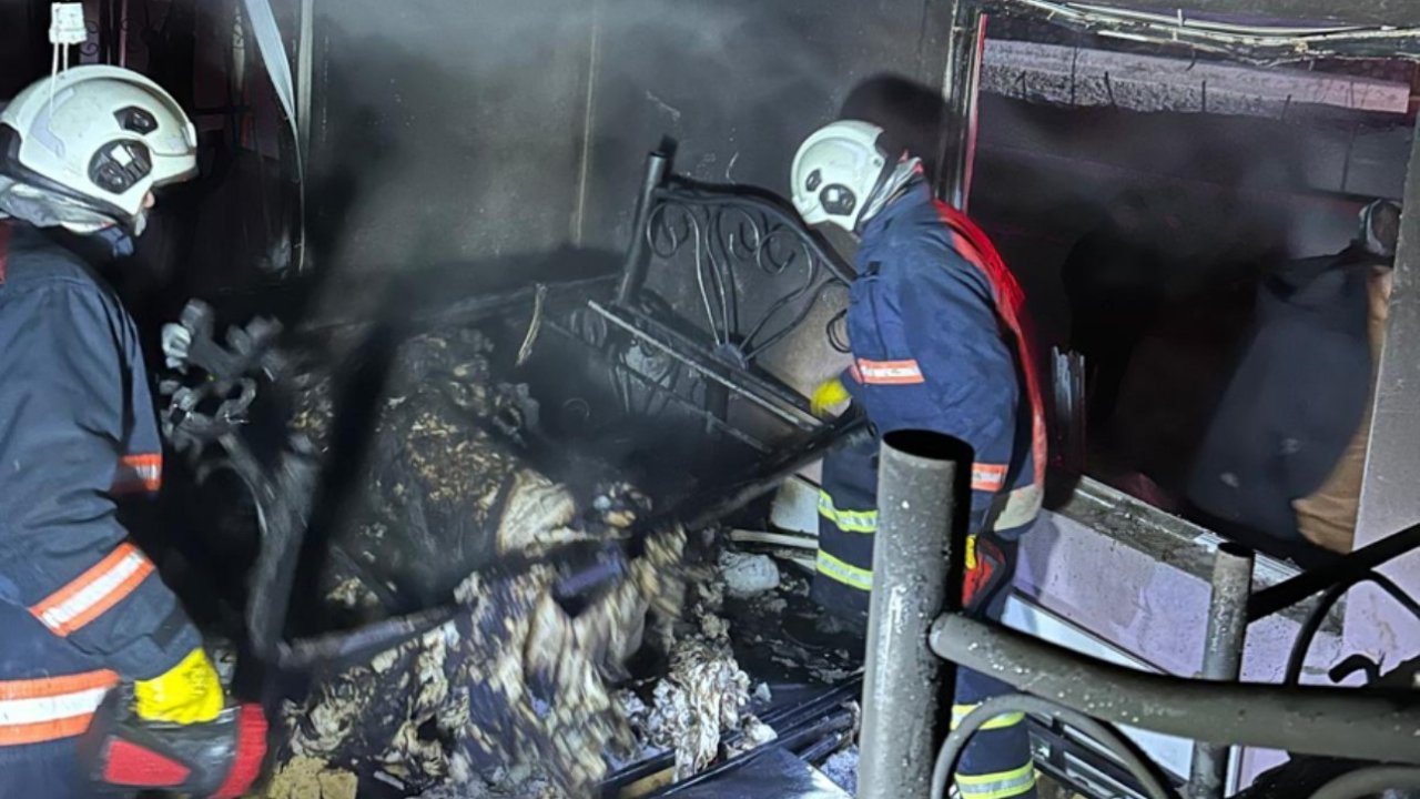 Yüksekova’da korkutan ev yangını: 4 çocuk hastaneye kaldırıldı