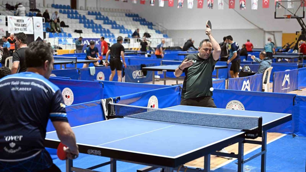Mersin’de 5. Ulusal Masa Tenisi Veteran Turnuvası tamamlandı