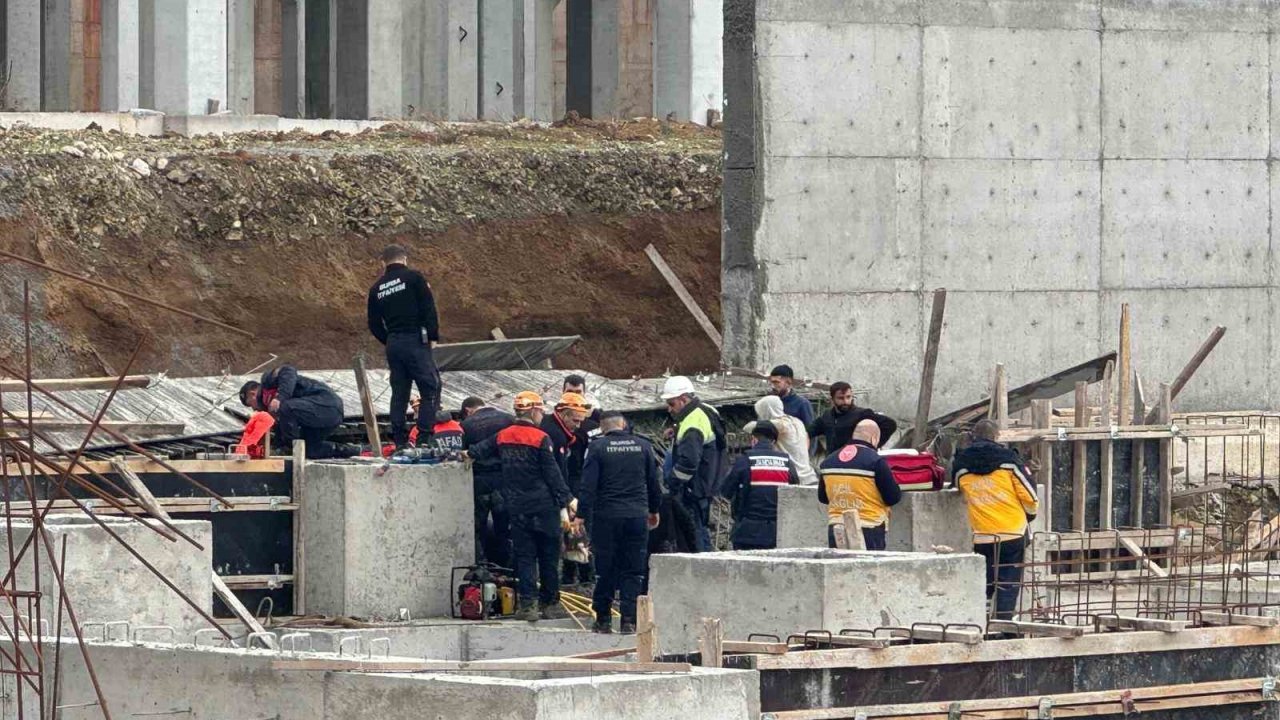 Tonlarca betonun altında kaldılar: 1 işçi öldü, 2’si sağ kurtarıldı