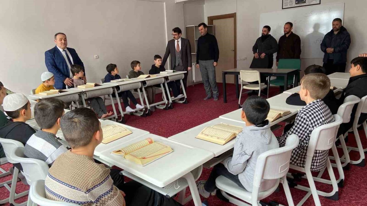 Bozkır’da "Gençliğe Değer Ara Dönem Eğitim Kampı" sona erdi