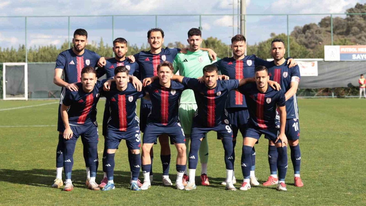 TFF 2. Lig: Altınordu: 0 - Adana 01 Futbol Kulübü: 3