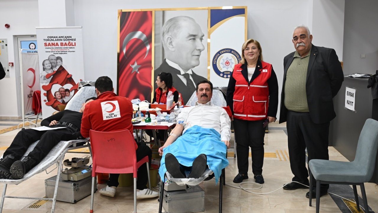 Kütahya İl Emniyet Müdürlüğünden kan bağışı kampanyasına destek