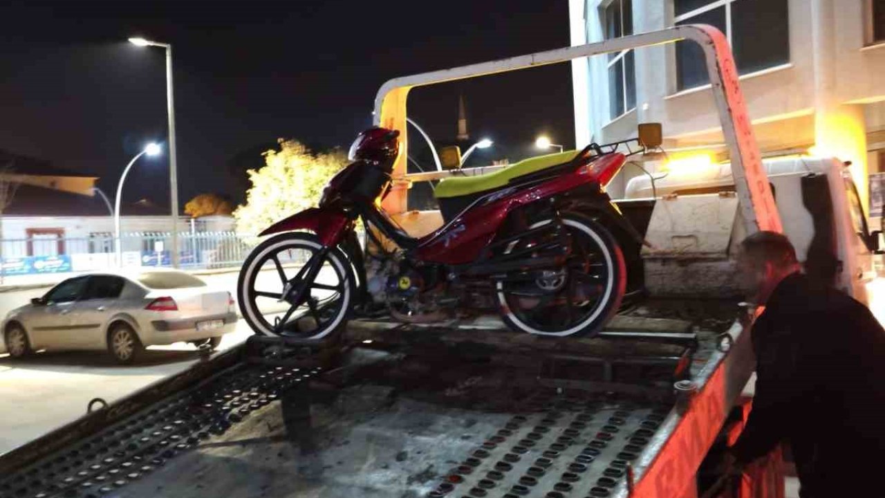 Tokat’ta trafik güvenliğini tehlikeye düşüren motosikletlilere ceza yağdı