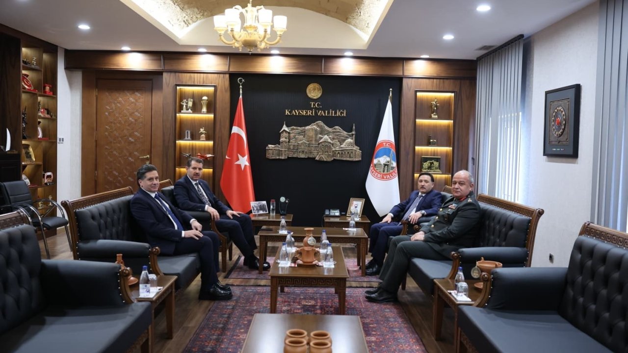 Kara Kuvvetleri Komutanı Tokel ve Bakan Yardımcısı Ayhan’dan Vali Çiçek’e ziyaret