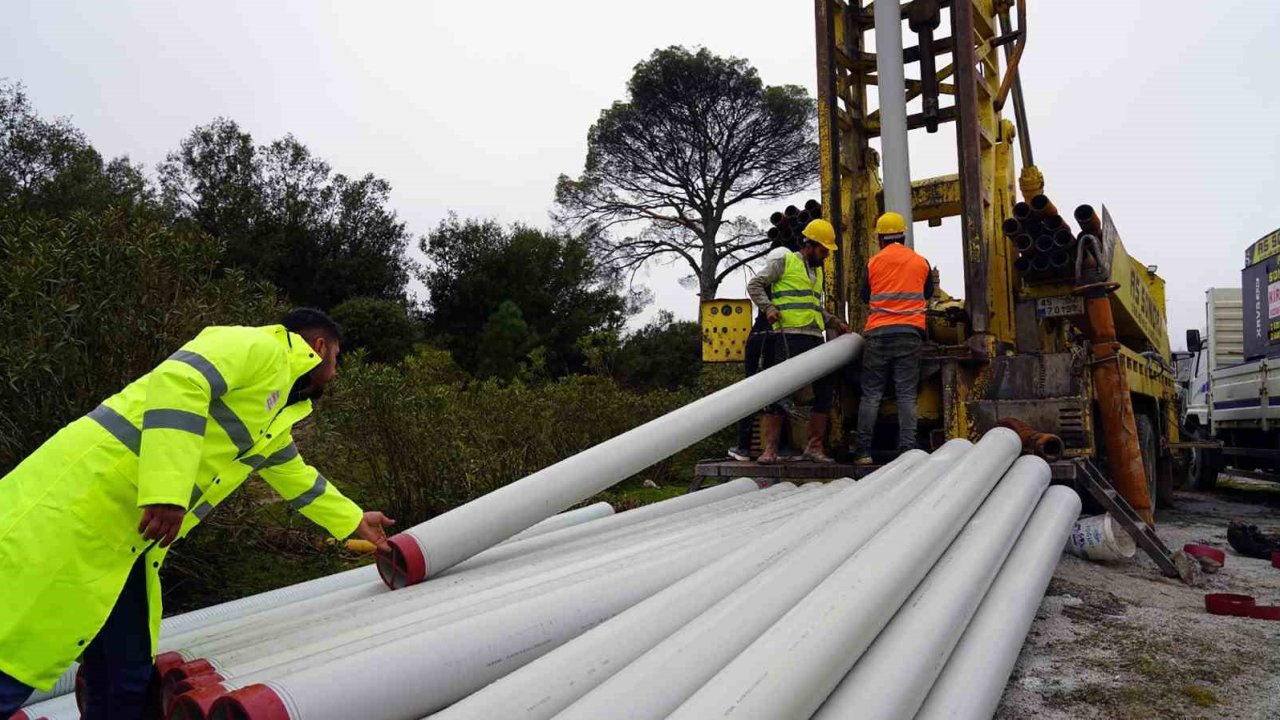 MUSKİ’den Yatağan Gökgedik Mahallesi’ne yeni sondaj kuyusu