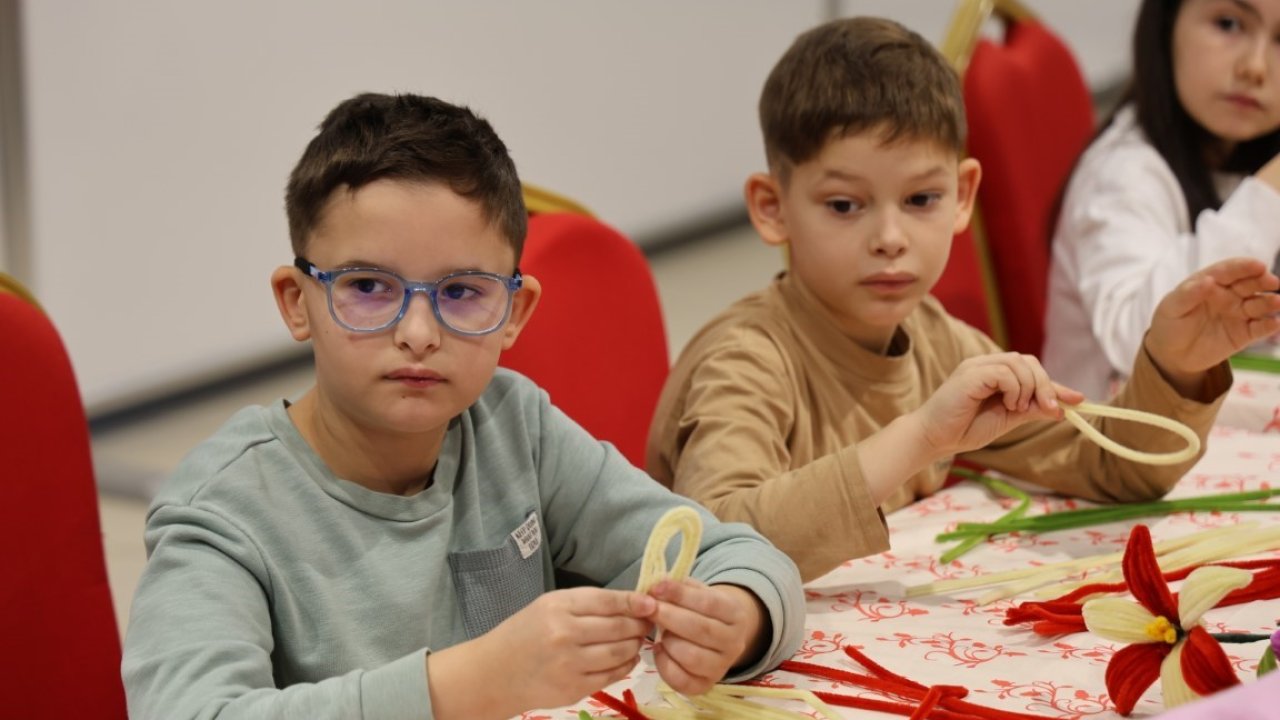 Kartepe’de öğrenciler yarıyıl tatilini sanat atölyeleriyle tamamladı