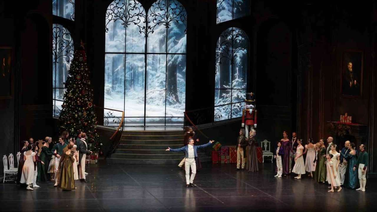 Türk Telekom ’Erişilebilir Tiyatro’ projesi kapsamında Fındıkıran balesini erişilebilir kıldı