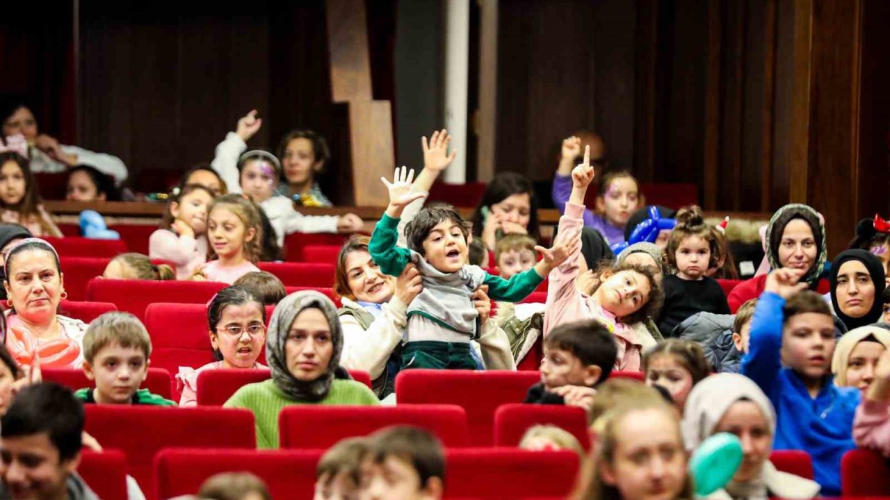 ’Yarıyıl Şenliği’ne renkli final