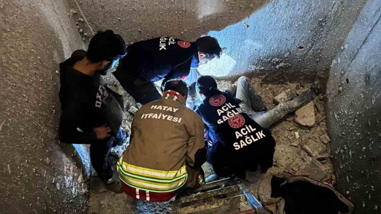 Antakya’da asansör boşluğuna düşen işçi yaralandı