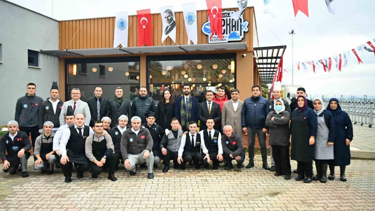 Tuzla Mekan Palmiye yenilenen yüzüyle hizmete açıldı