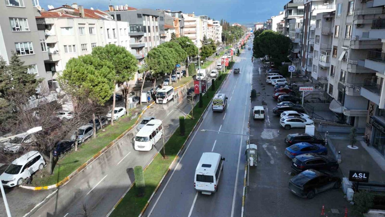 Balıkesir Büyükşehirden 20 ilçeye peyzaj çalışması