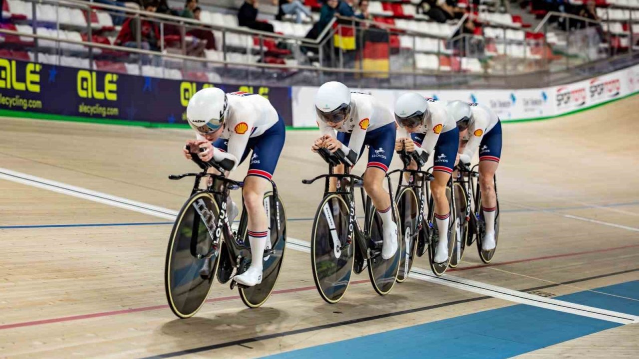 UEC 2026 Avrupa Pist Bisikleti Şampiyonası’nda rekorla dolu ikinci gün