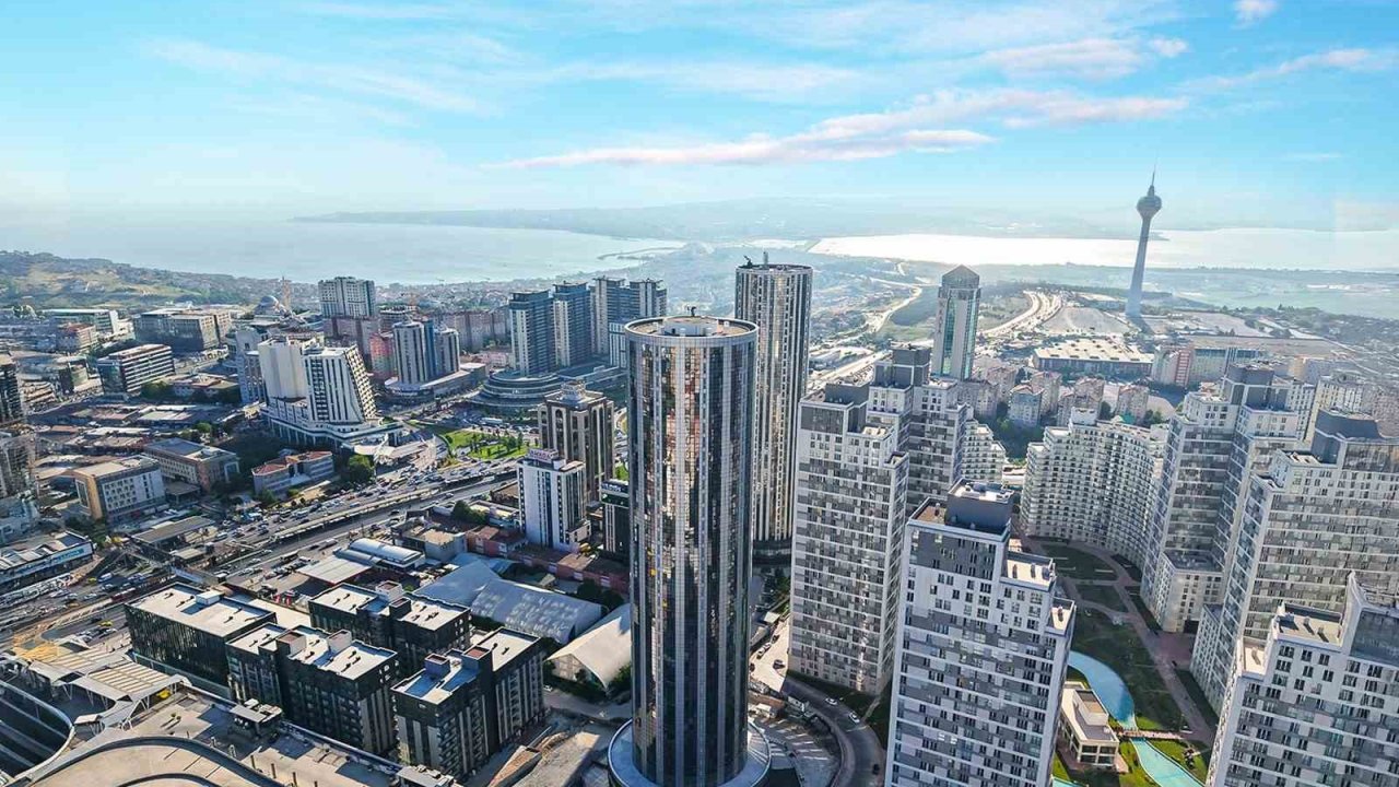 Kristal Kule’de teslimler başladı