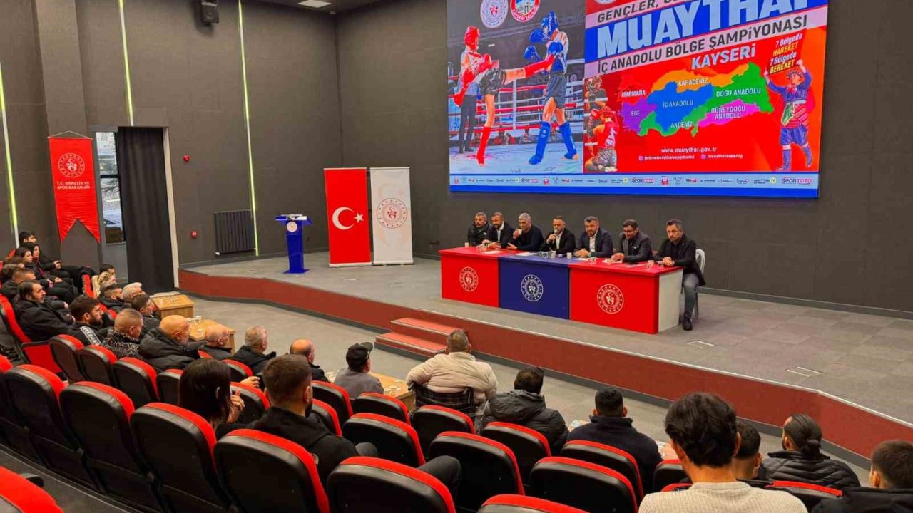 Muaythai Bölge Şampiyonası Kayseri’de yapıldı