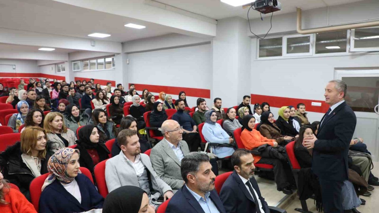 Ağrı Milli Eğitim Müdürü Kökrek: "Kapımız öğretmenlerimize her zaman açık"