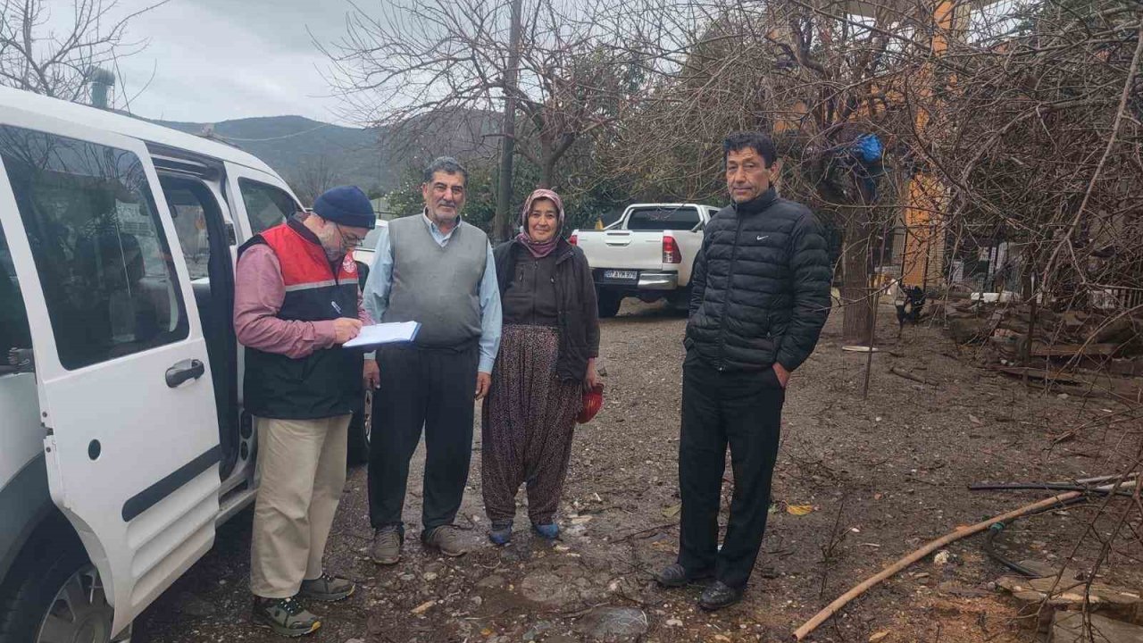 Gazipaşa’da dolu ve fırtınadan 214 üretici zarar gördü