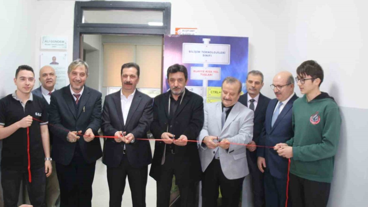 Kütahya Şehit Selim Cansız AİHL’de kütüphane ve bilişim sınıfı açıldı