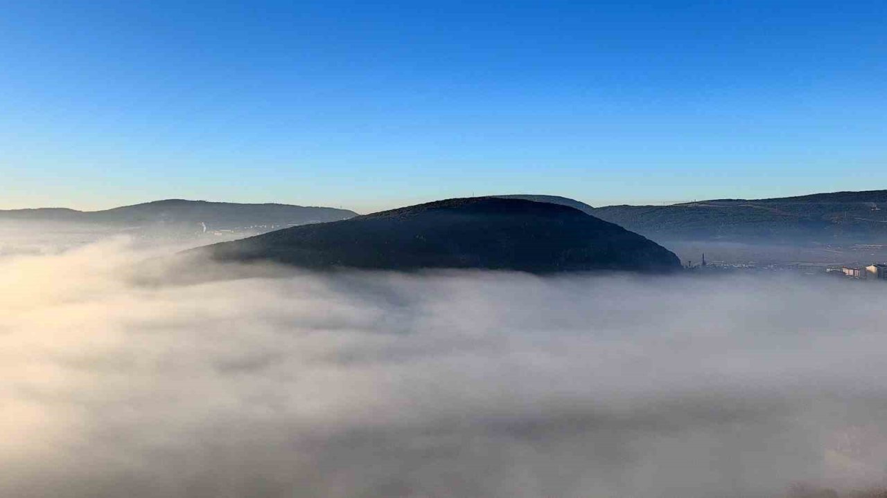 Menteşe’de sis denizi görsel şölen sundu