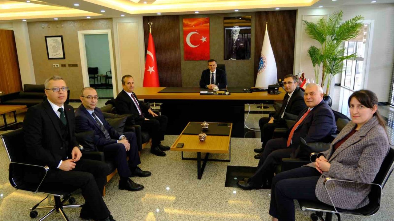 Gelir İdaresi Başkanlığı heyetinden Erzincan TSO’ya ziyaret