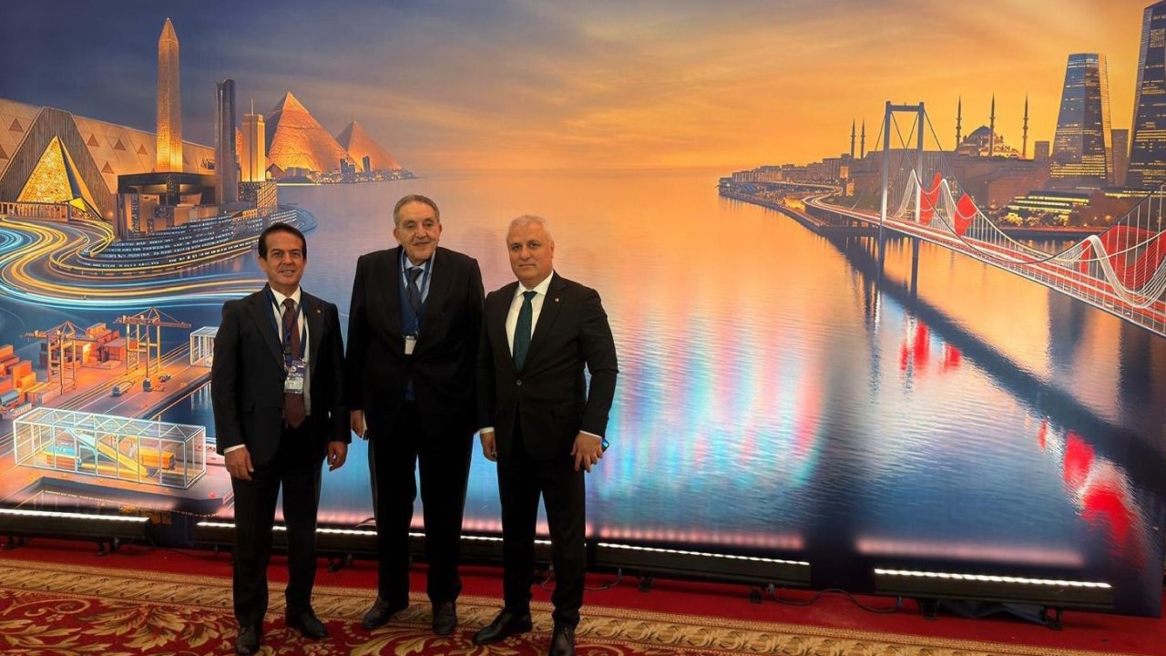 Başkan Erdem’den Mısır’da önemli temaslar