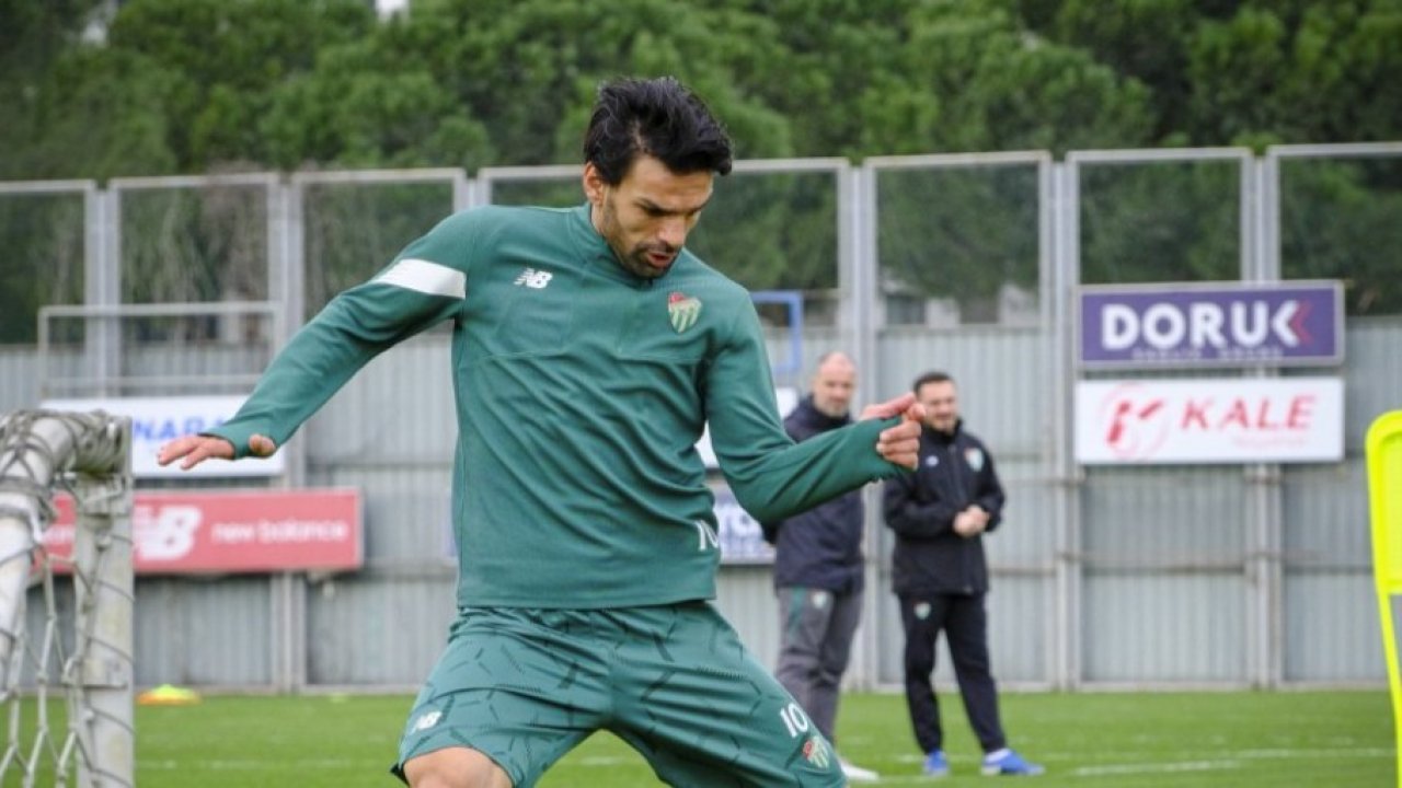 Bursaspor Isparta 32 Spor mesaisini sürdürdü