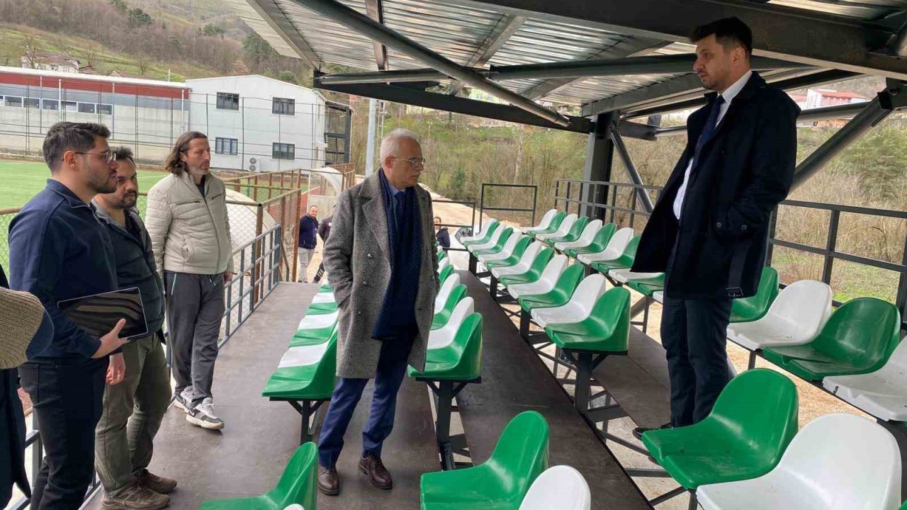 Yığılca ilçe stadında tribün çalışması devam ediyor