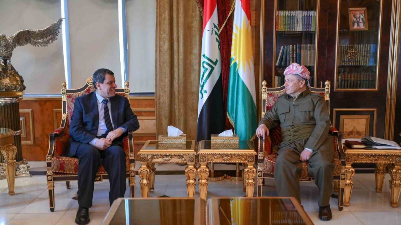 KDP Başkanı Barzani, SDG elebaşı Mazlum Abdi ile görüştü