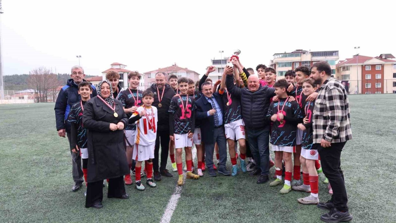 U14 Gençler Ligi futbol müsabakaları tamamlandı