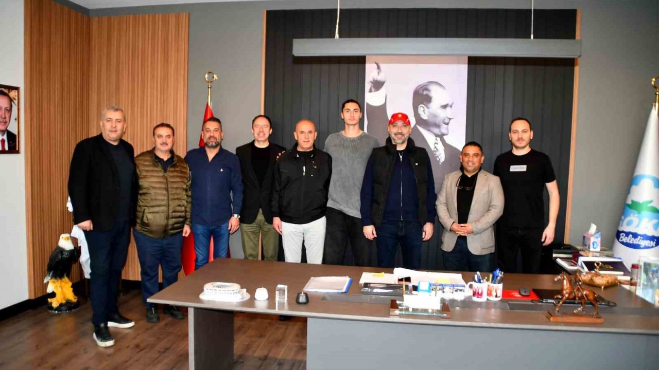 Söke 1970’den Süper Lig’e transfer olan Dağbaşı’na Başkan Arıkan’dan tebrik