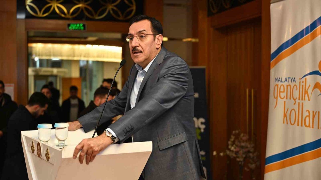 AK Parti Malatya Milletvekili Bülent Tüfenkci: "Muhalefet yapılmayan hizmetlerle övünmeye çalışıyor"