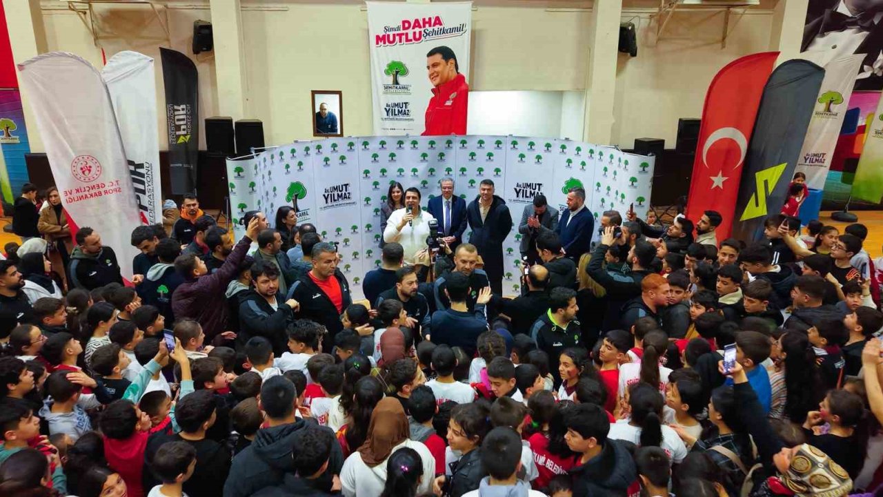 Şehitkamil’de spor dolu buluşma