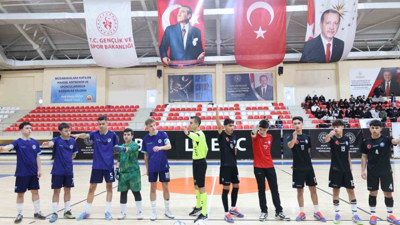 Bilecik’te genç erkekler futsal müsabakaları sona erdi
