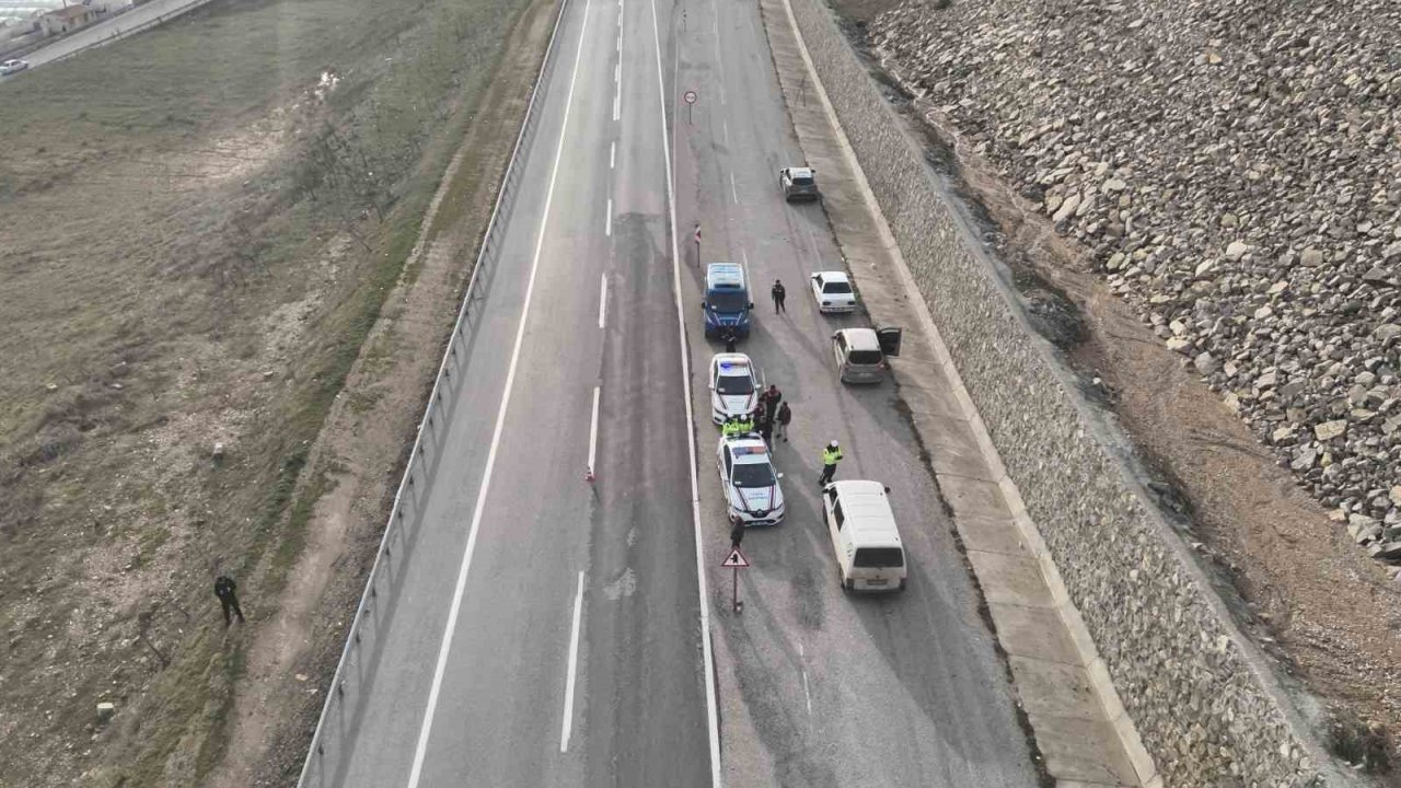 Simav’da drone destekli trafik denetimi gerçekleştirildi