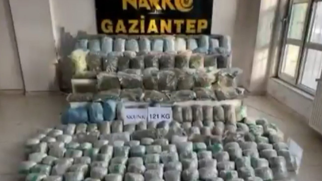 Gaziantep’te 121 kilo skunk ele geçirildi: 1 şahıs tutuklandı